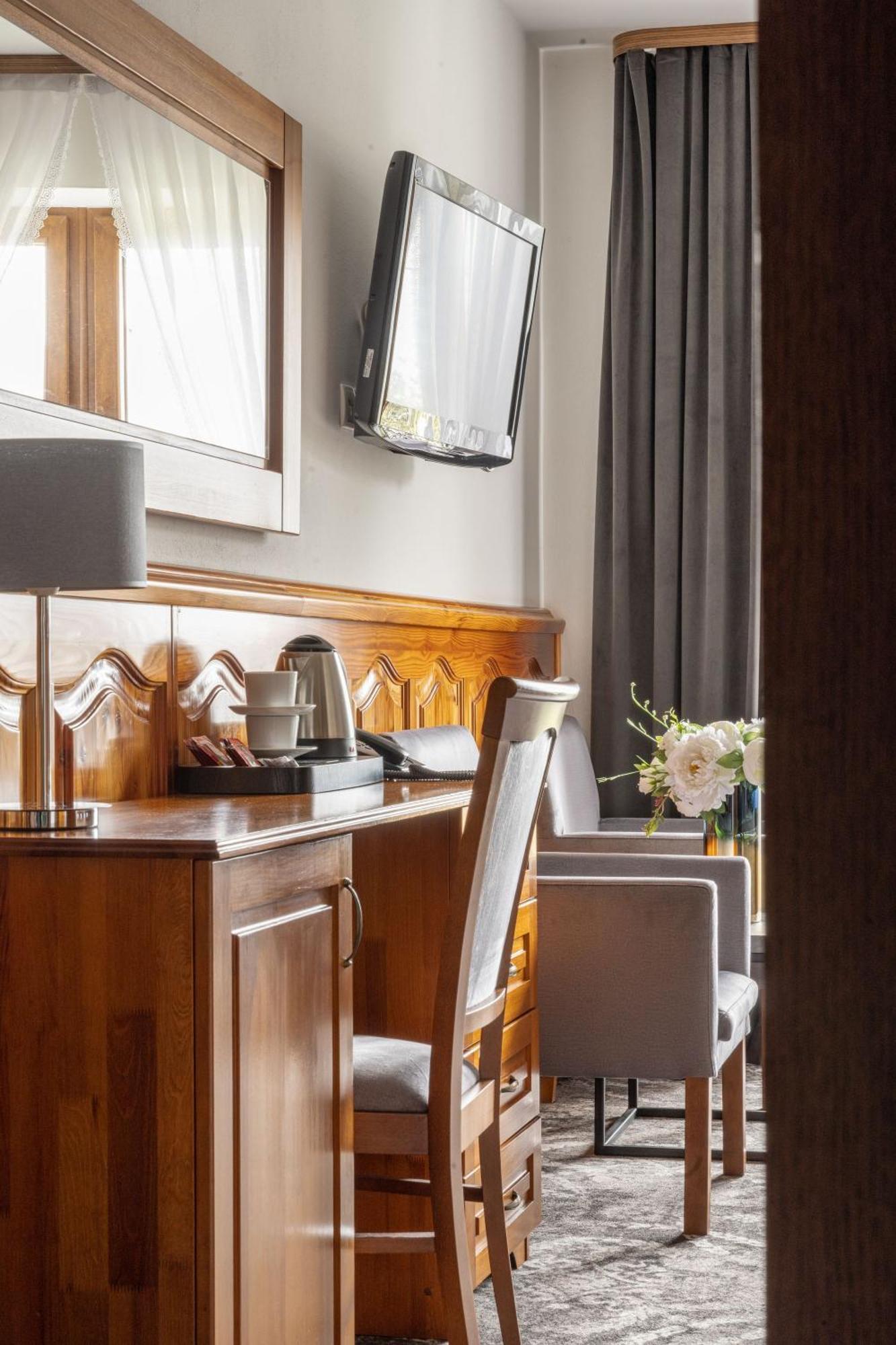 Sadelski Dwor Medical & Spa Murzasichle Bagian luar foto