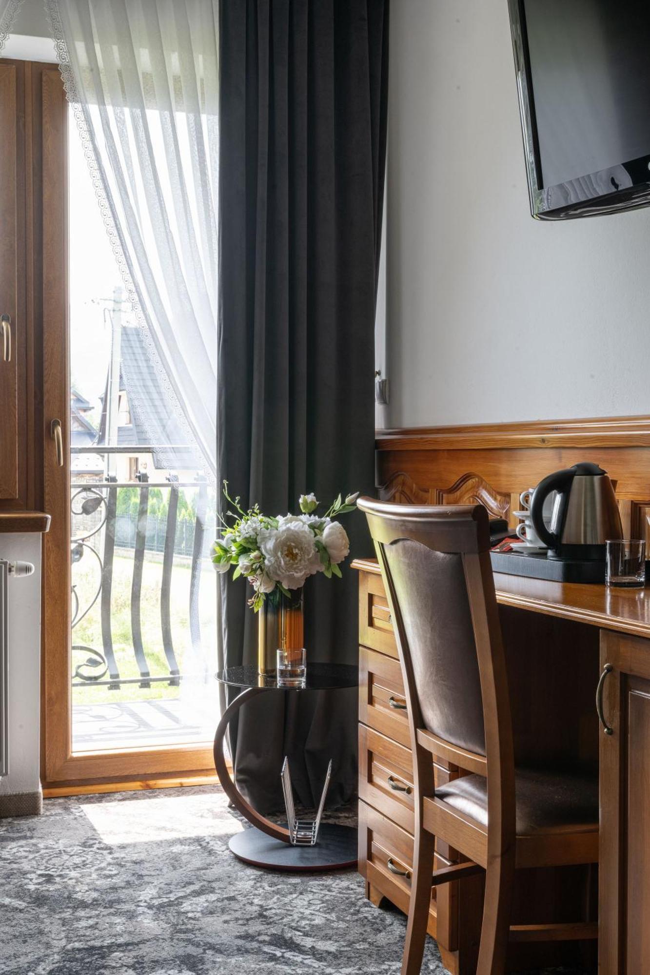 Sadelski Dwor Medical & Spa Murzasichle Bagian luar foto
